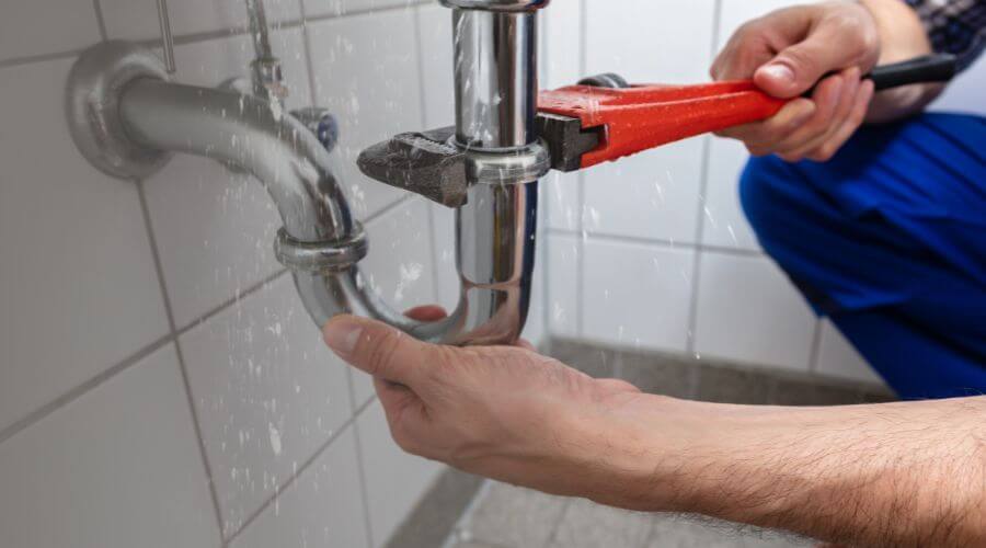 Expert burst pipe repair services in Jacksboro, TN
